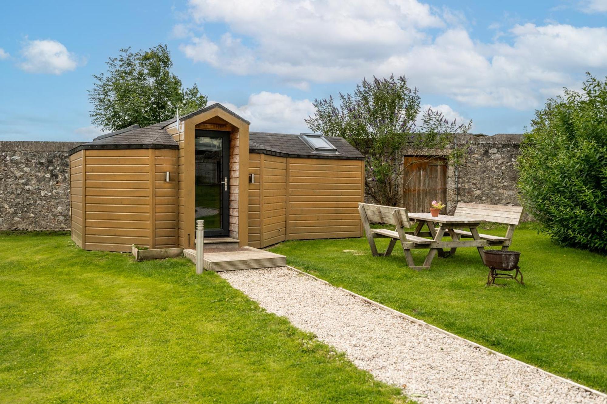 Delny Glamping And Farm Animals Hotel Invergordon Eksteriør billede