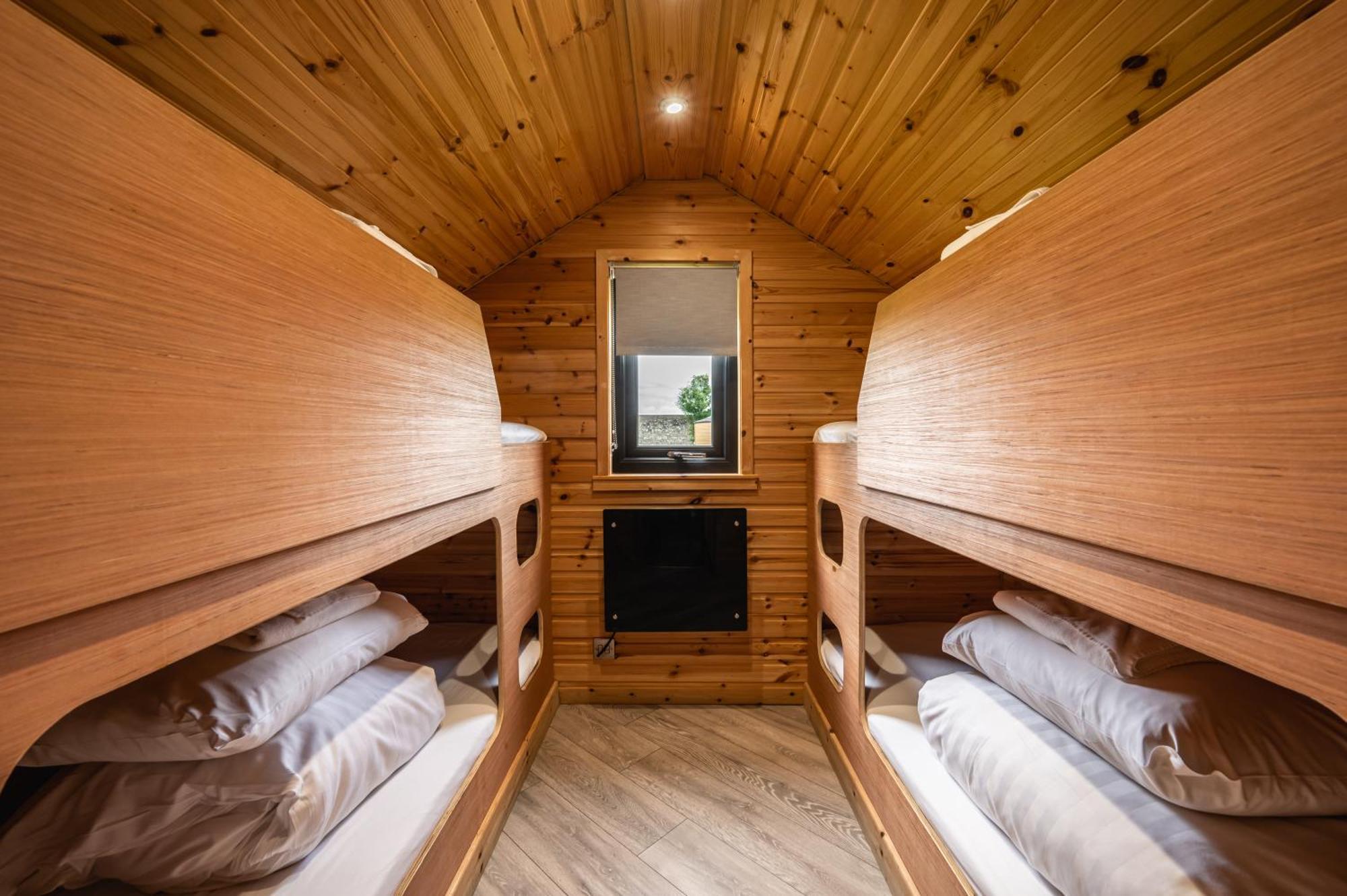 Delny Glamping And Farm Animals Hotel Invergordon Eksteriør billede