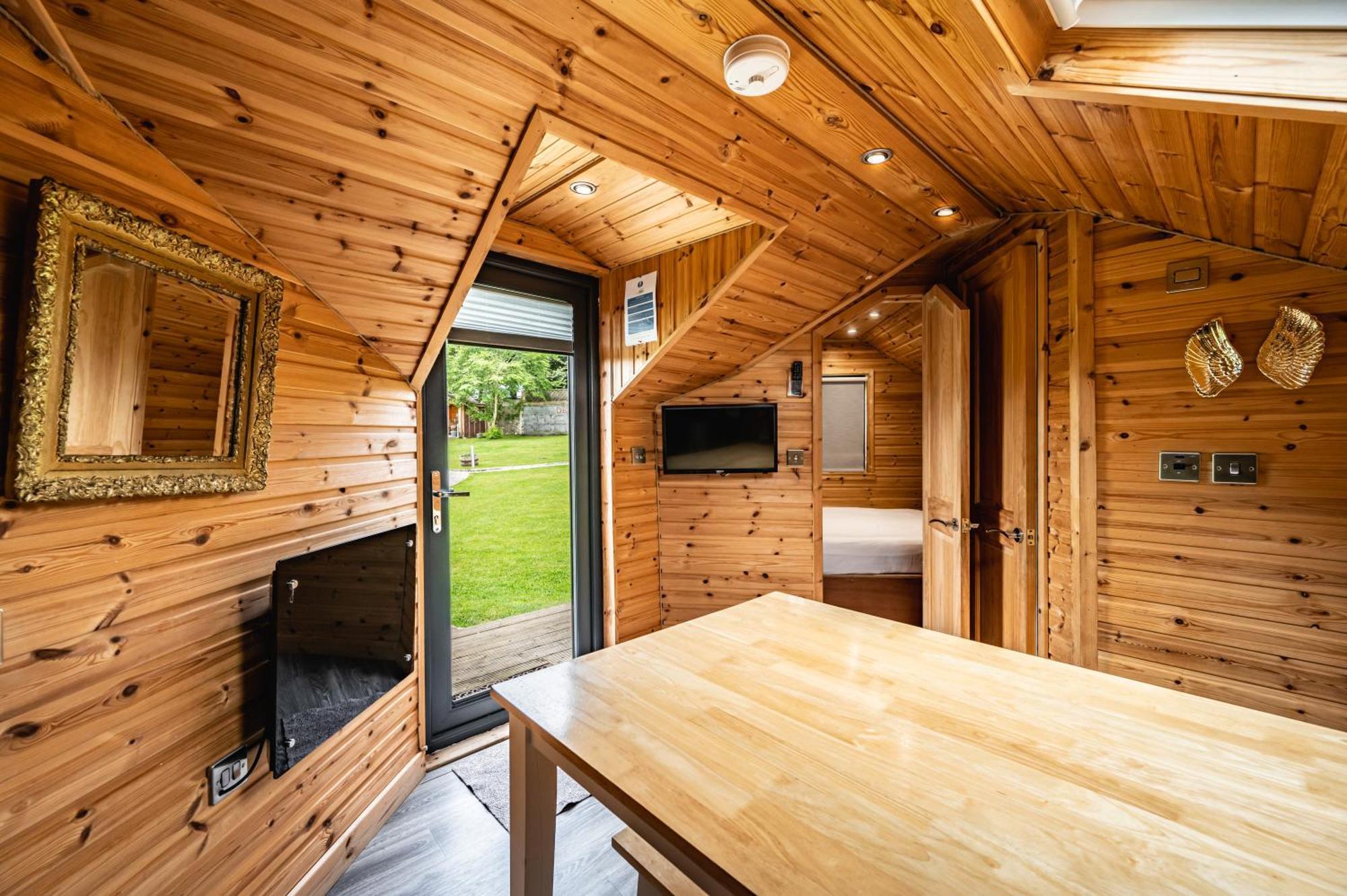 Delny Glamping And Farm Animals Hotel Invergordon Eksteriør billede