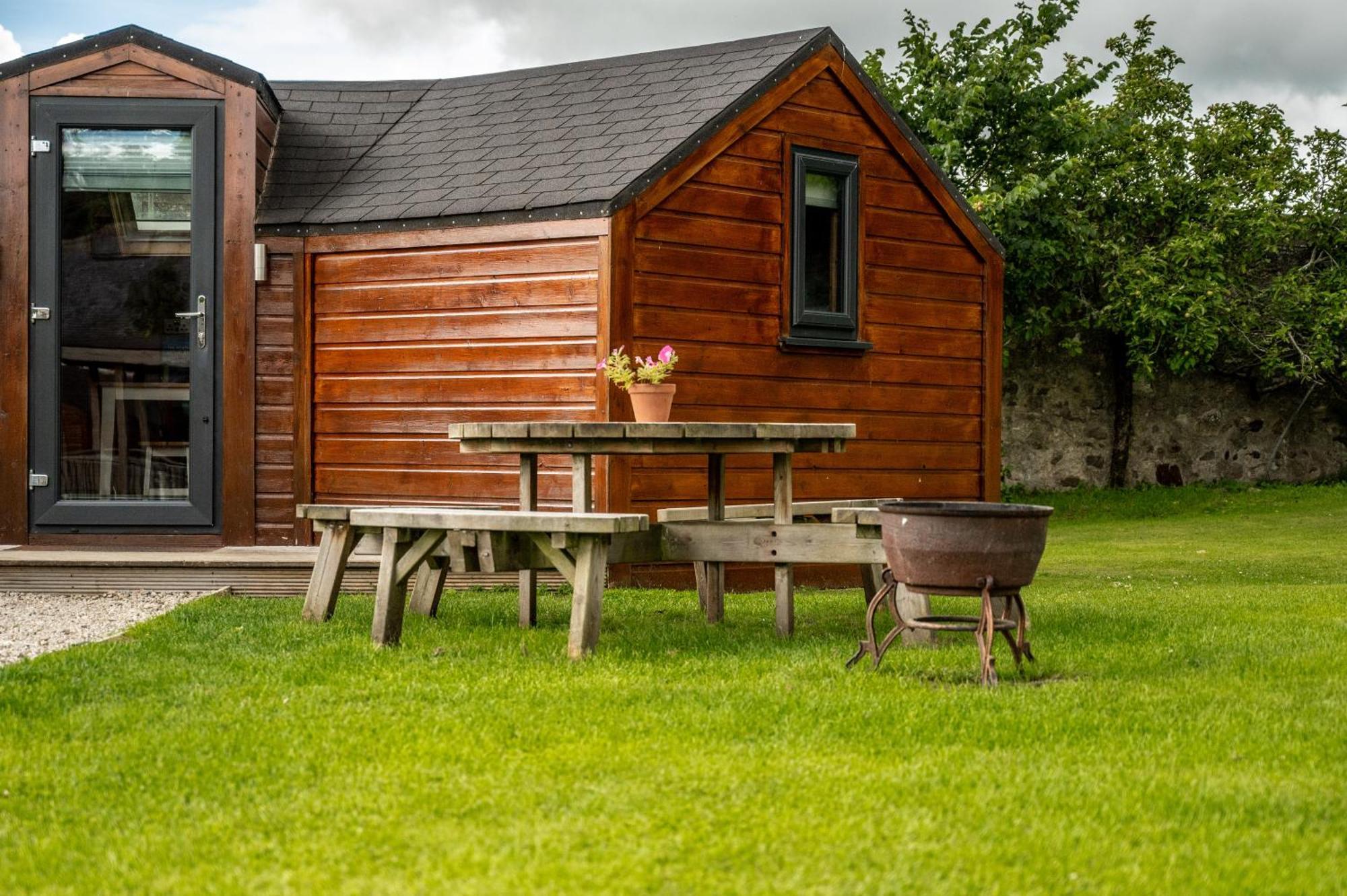Delny Glamping And Farm Animals Hotel Invergordon Eksteriør billede